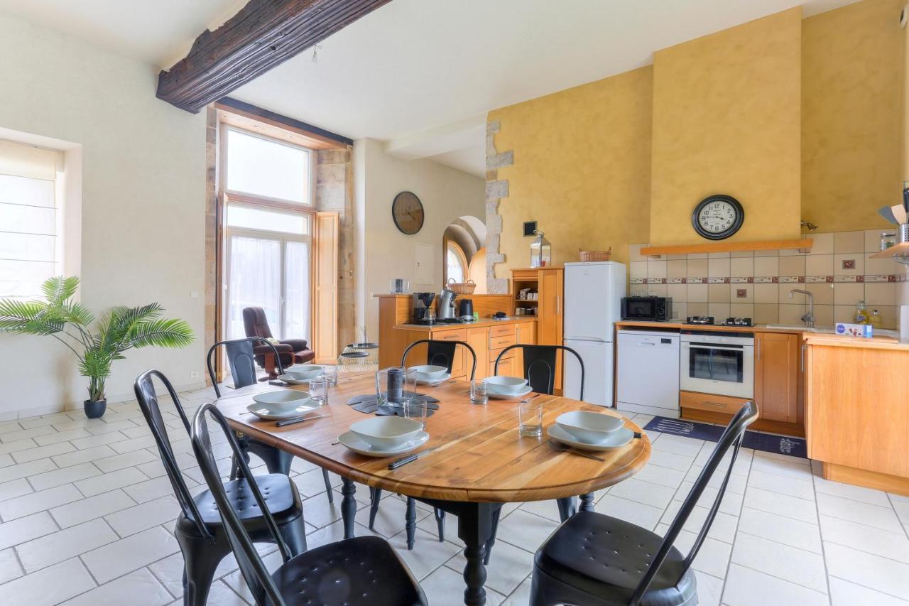 Tour Des Alleux - Maison De Maitre Pour 6 塔登 外观 照片