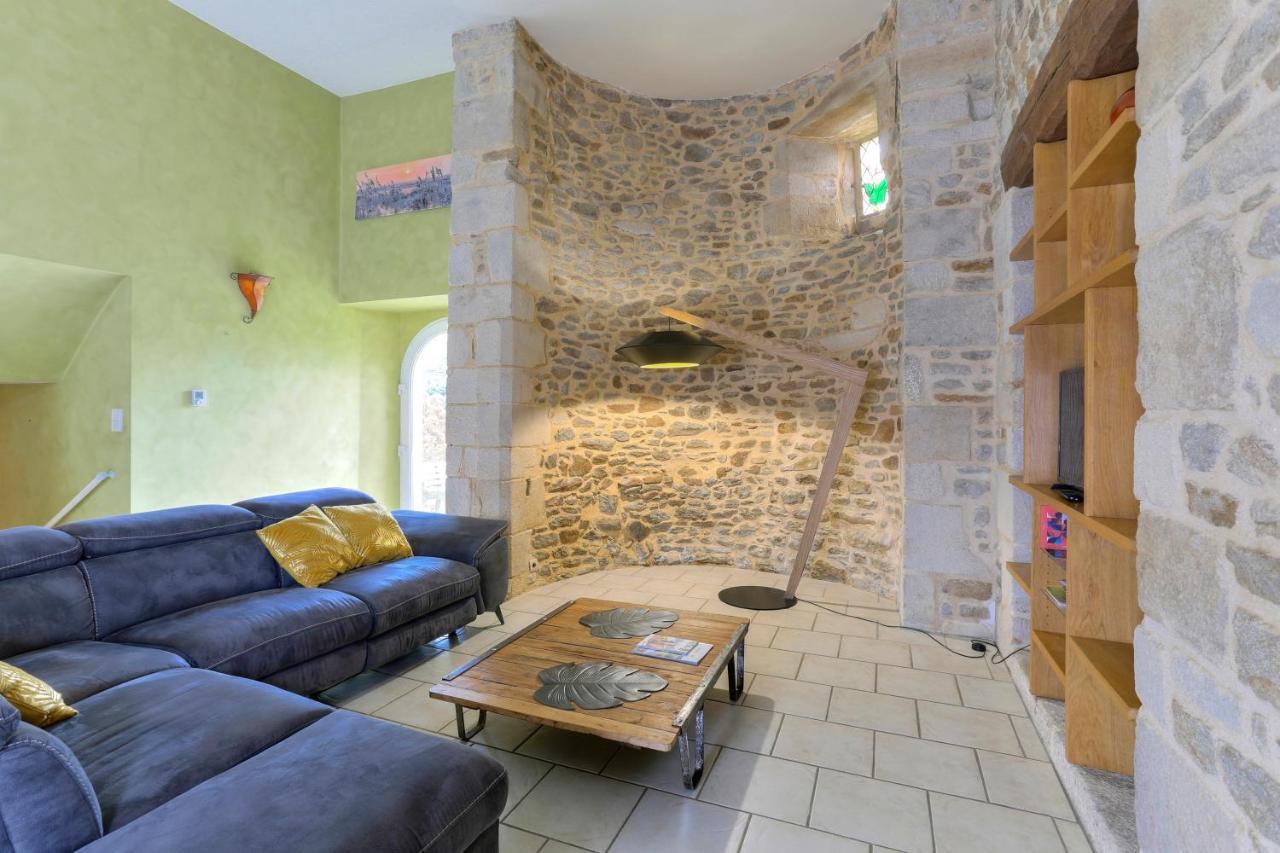 Tour Des Alleux - Maison De Maitre Pour 6 塔登 外观 照片