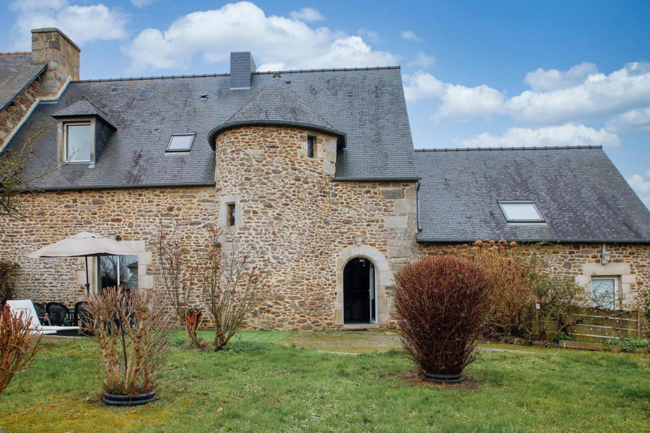 Tour Des Alleux - Maison De Maitre Pour 6 塔登 外观 照片